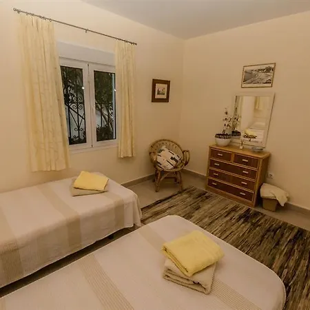 Holiday home Casa Grianach *